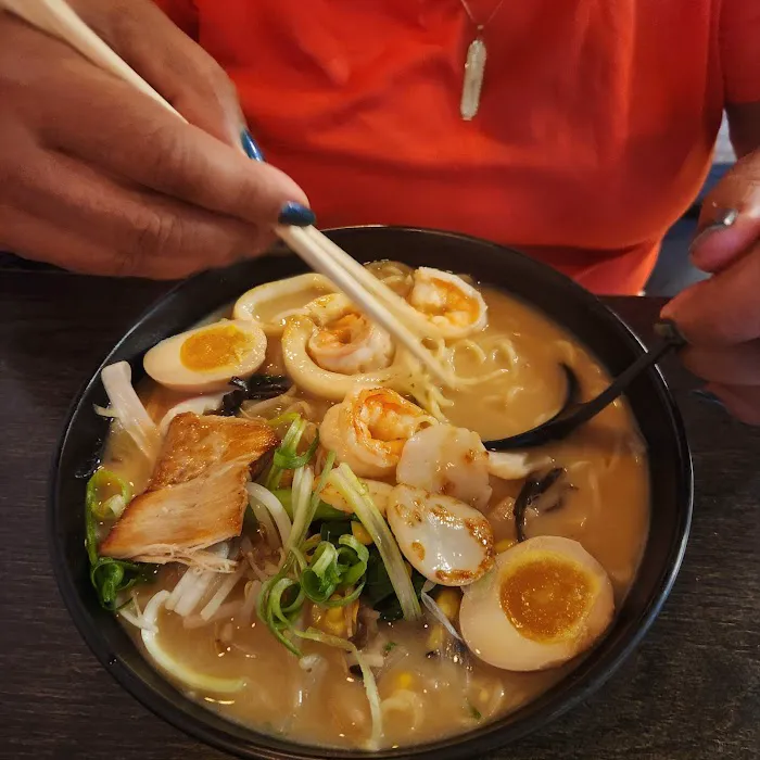 Oishii Sushi & Ramen Picture 4