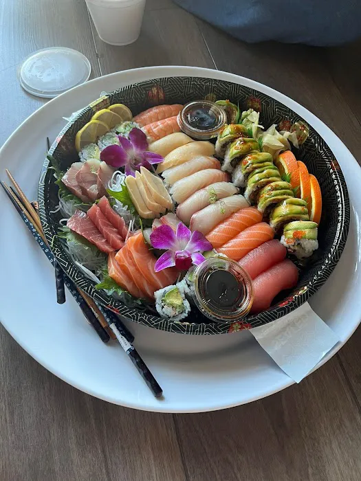 Oishii Sushi & Ramen Picture 7