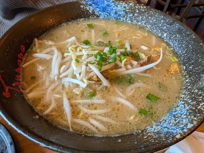 Tanpopo Ramen and Sake Bar Picture 1