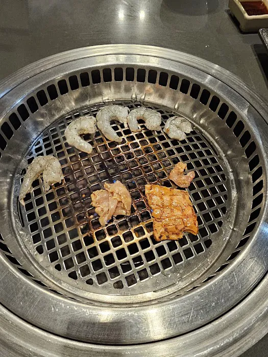 Kazan Sushi, Ramen & BBQ Picture 9