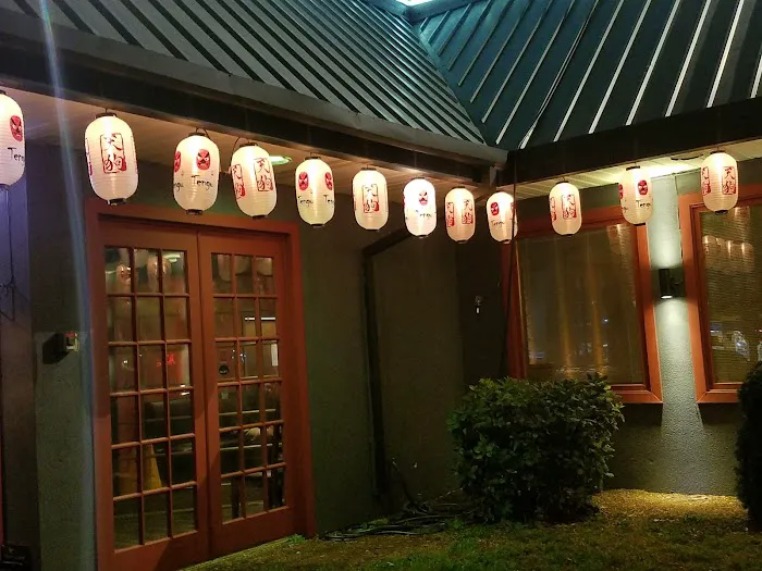 Tengu Asian Bistro Picture 1