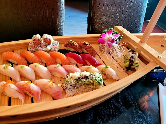 Wasabi Asian Bistro Picture 7