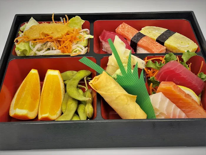 Mari's Japanese Cuisine Picture 5