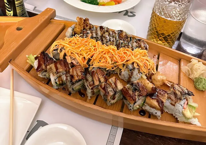 Sushi Na-Ra Japanese Restaurant Picture 2