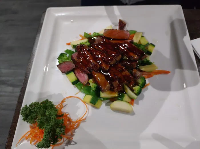 Momiji Sushi Steakhouse & Bar Picture 8