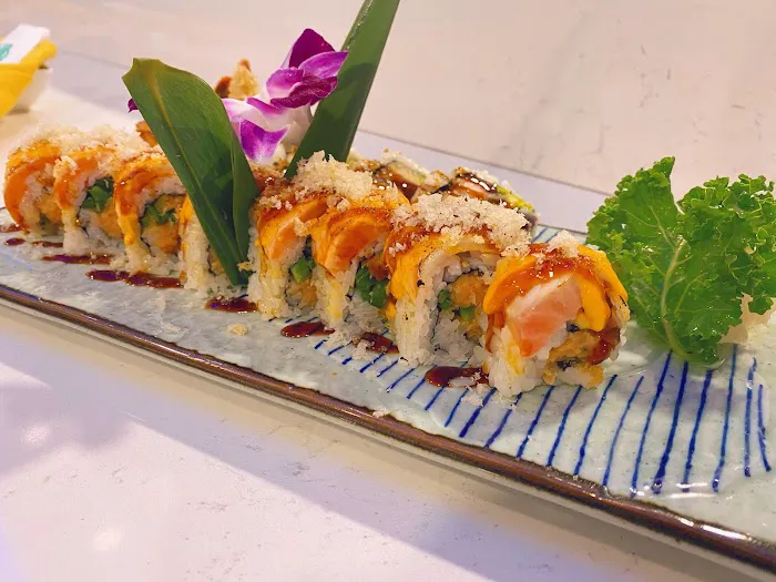 Legend Sushi Bistro Picture 3