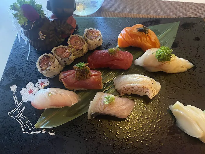 Omakase Sushi And Grill Picture 2