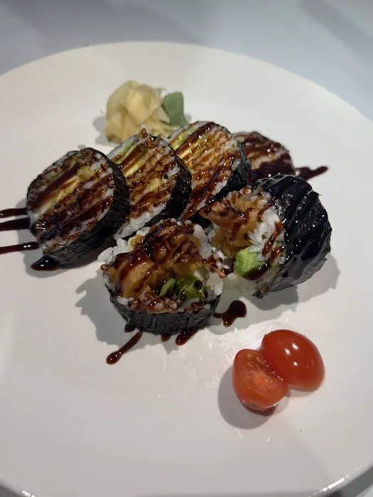 CIDO HIBACHI SUSHI ROLL Picture 7