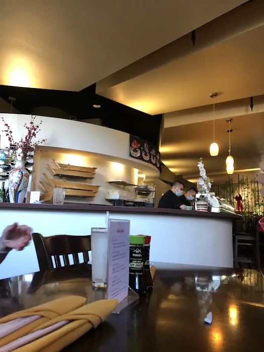 Sake Hana Asian Cuisine and Sushi Bar Picture 9