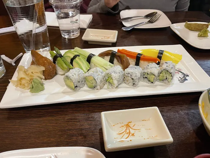 Sake Hana Asian Cuisine and Sushi Bar Picture 8