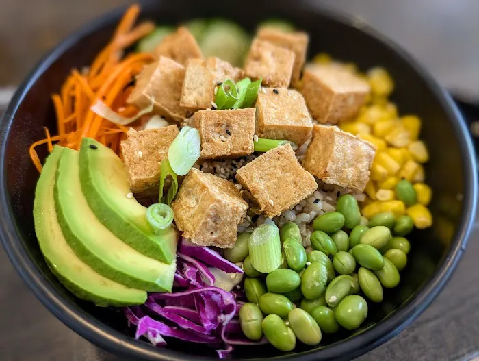 Maken Zi Ramen & Rice Bowls Picture 4