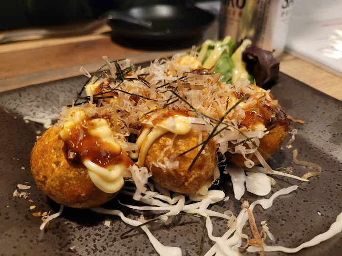 Maken Zi Ramen & Rice Bowls Picture 10
