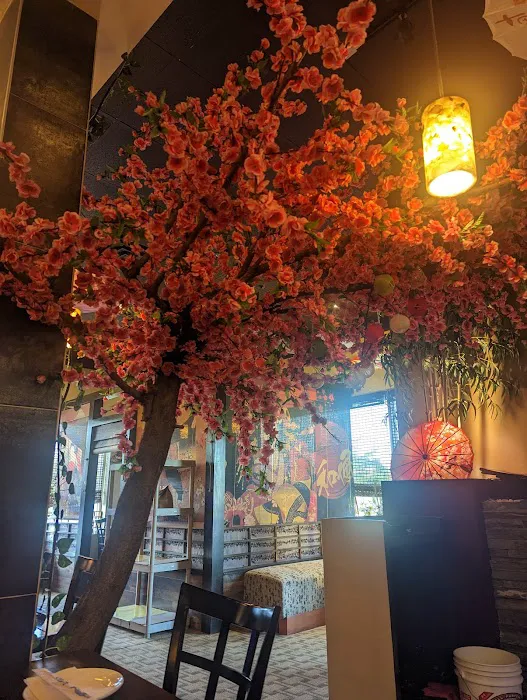 Feng Sushi Restaurant Picture 10