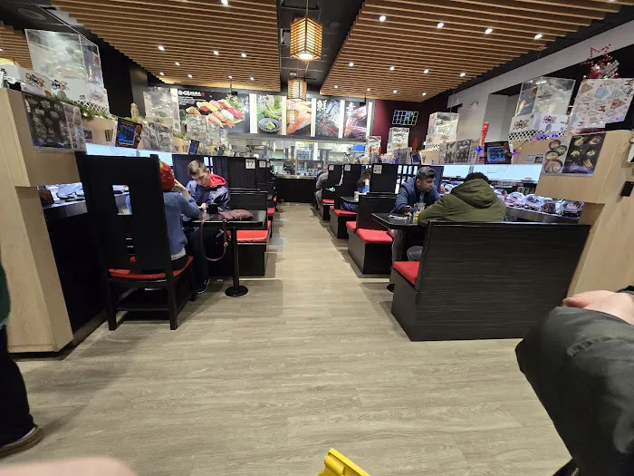 Kura Revolving Sushi Bar Picture 8