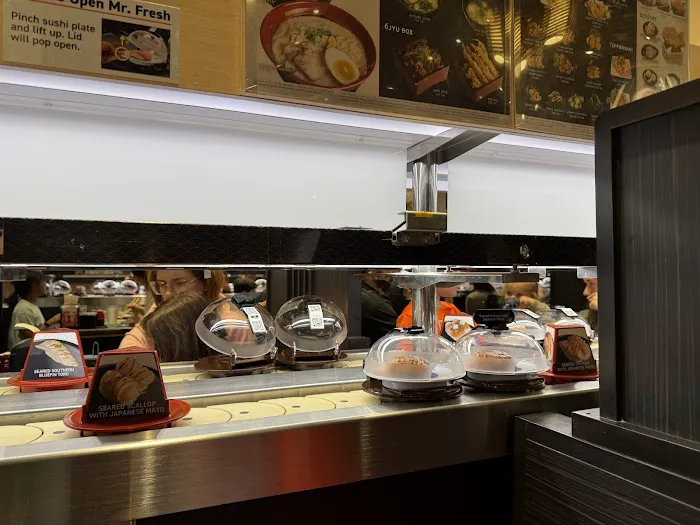 Kura Revolving Sushi Bar Picture 9