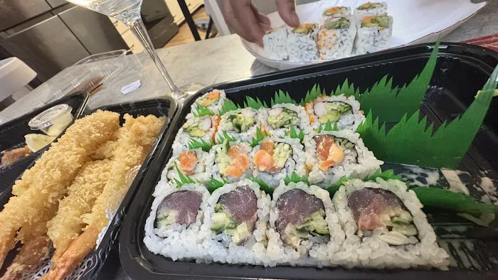 Takumi Sushi & Hibachi Picture 9