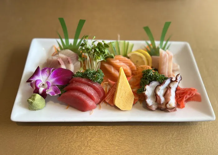 Dynamite Sushi Picture 3