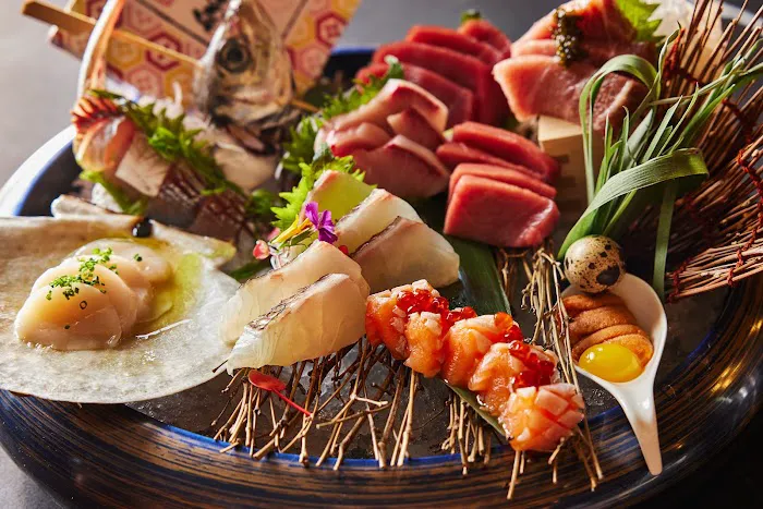 XOXO Sushi Bar Picture 3