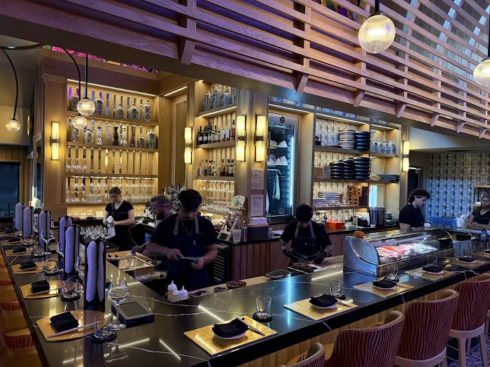 XOXO Sushi Bar Picture 10