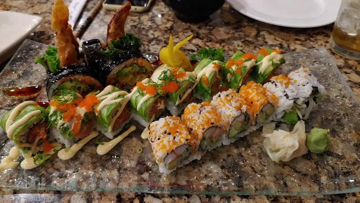 Fin's Sushi & Grill Picture 8