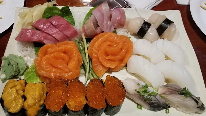 Ocean Sushi Restaurant Picture 3