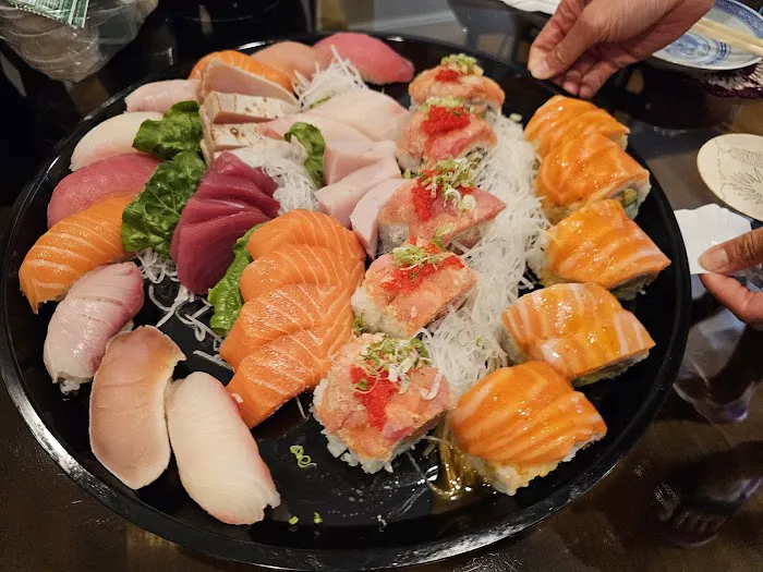 Ocean Sushi Restaurant Picture 6