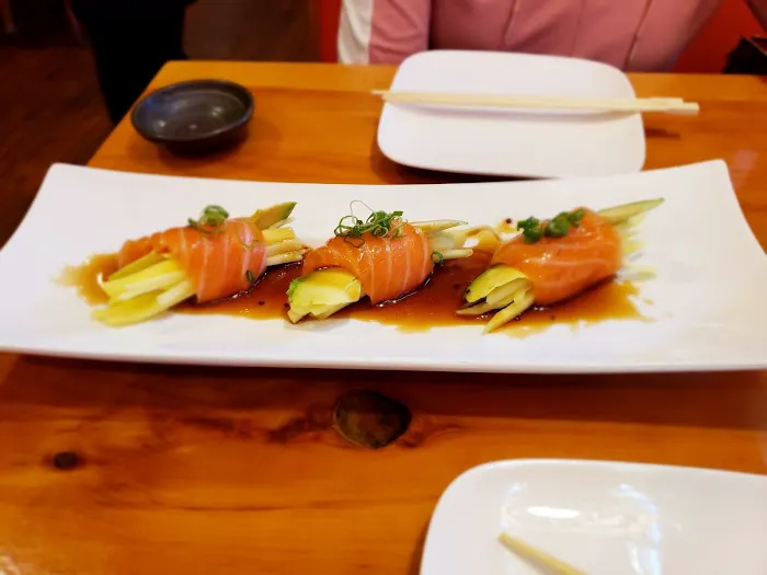 Ocean Sushi Restaurant Picture 10