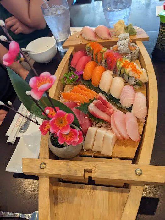Sumo Sushi Picture 1