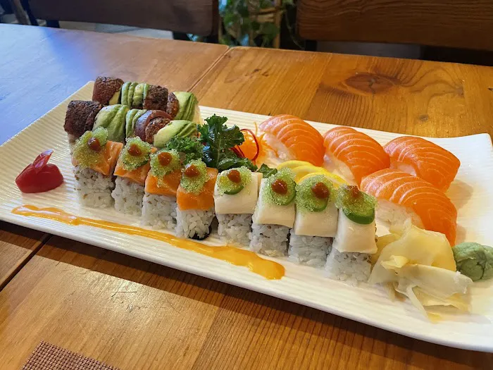 Chiharu Sushi & Noodle Picture 4