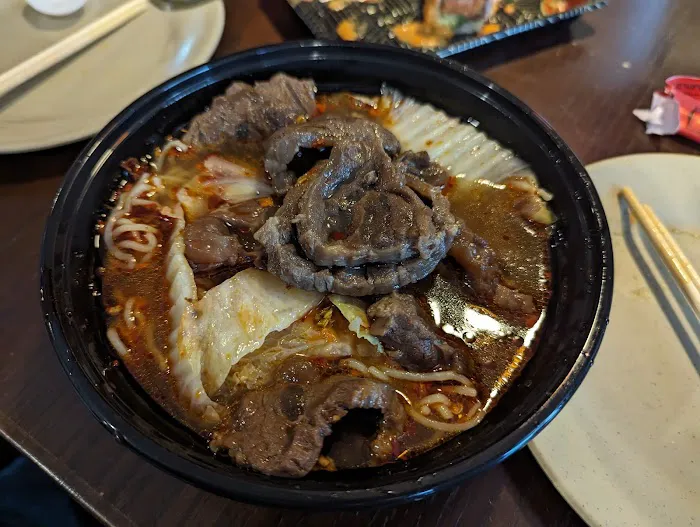 Yaka Sawa Sushi and Grill Picture 2
