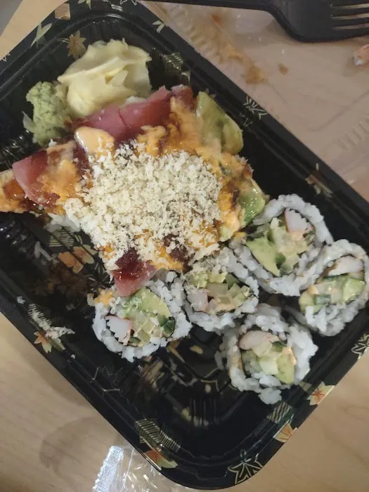 Go fish Sushi Roxbury Picture 1