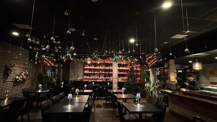 Areca Asian Bar Picture 1