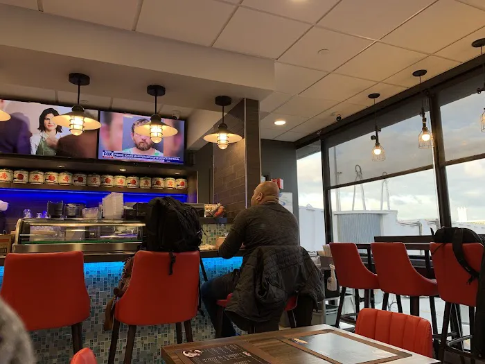Gachi Sushi & Noodles Picture 6