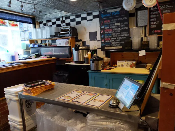 North End Fish & Sushi Picture 6
