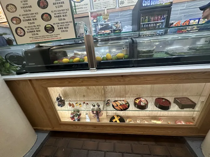 Ueno Sushi Picture 4