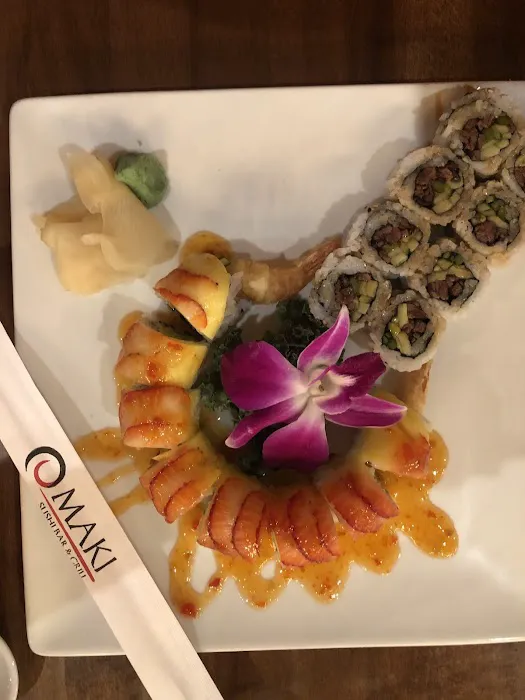 MAKI SUSHI BAR & GRILL Picture 6
