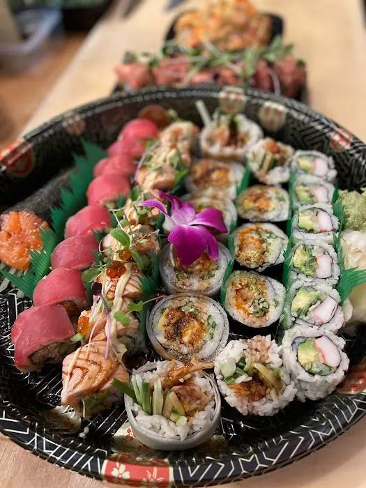 Taku Sushi Bar Picture 3