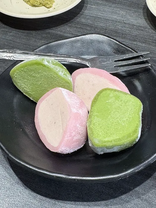 Kura Revolving Sushi Bar Picture 10
