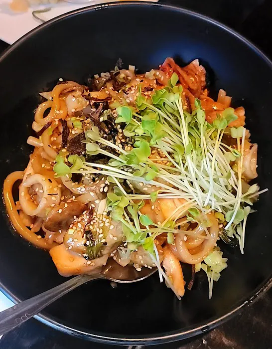 Typhoon Asian Bistro Picture 9