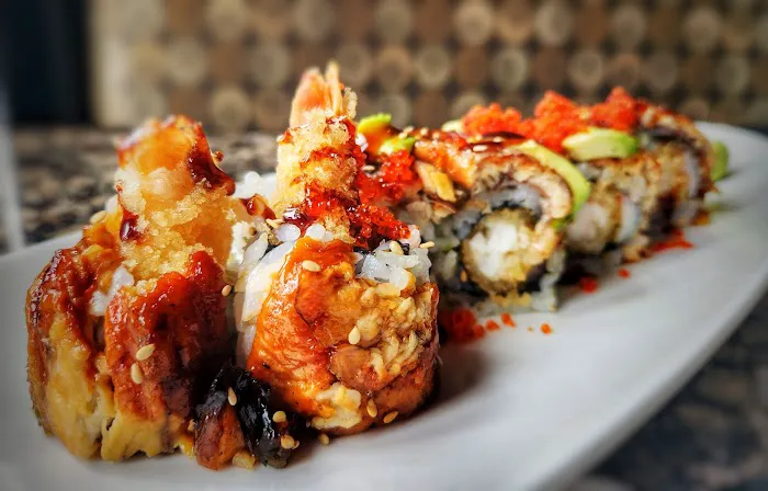 Fin's Sushi & Grill Picture 3