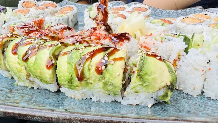 Fin's Sushi & Grill Picture 5