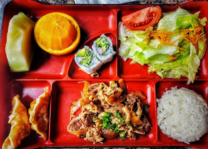 Fin's Sushi & Grill Picture 7