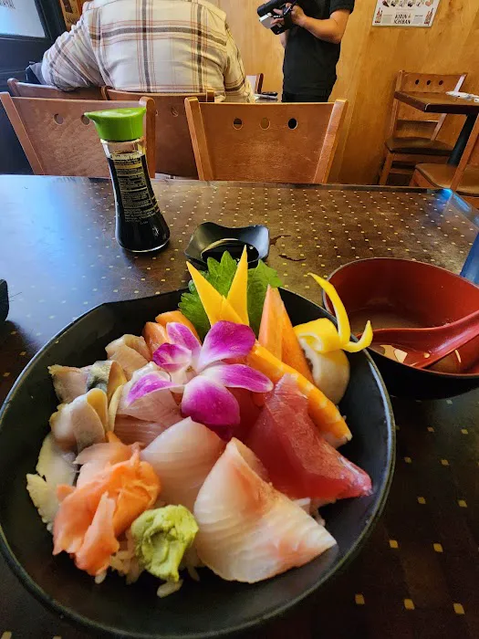 Zen Restaurant Picture 2