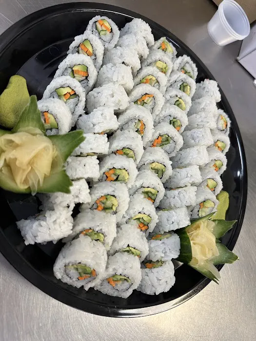 Centerville Food Mart/ SUSHI BAR Picture 4