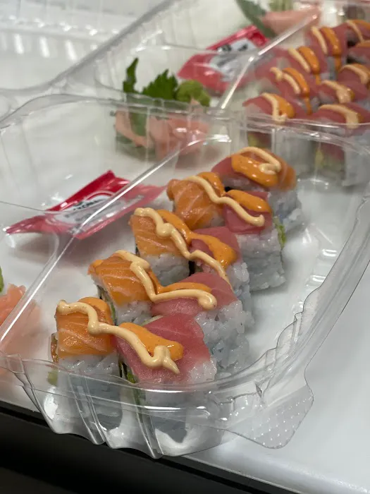 Centerville Food Mart/ SUSHI BAR Picture 10