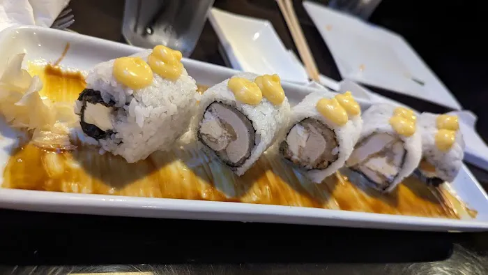 Ying's Sushi Bar & Lounge Picture 4