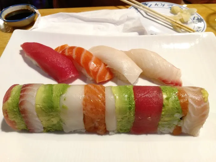 Ying's Sushi Bar & Lounge Picture 6
