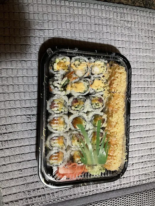 OKI Sushi Picture 3