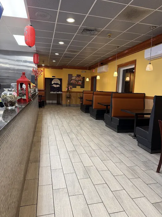 Soho EXPRESS Sushi Hibachi Picture 9