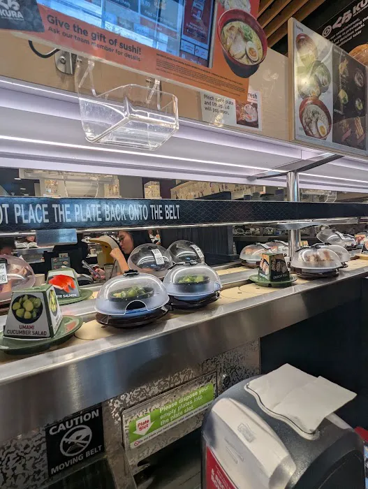 Kura Revolving Sushi Bar Picture 6